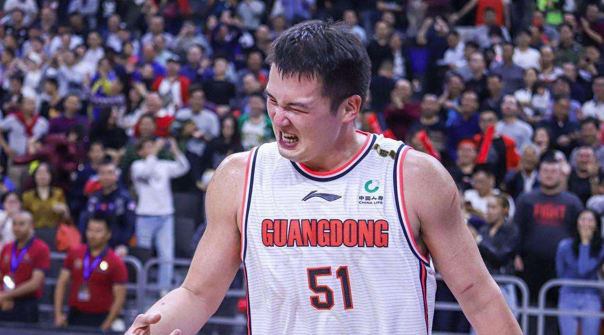 万圣伟cba个人进攻混剪!