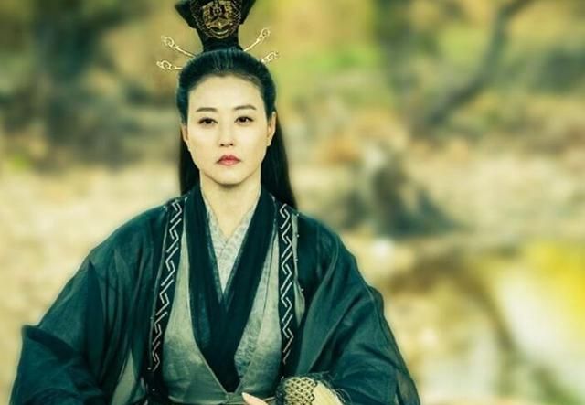 从最美周芷若到最美灭绝师太,无论《上海探戈》中的梅若兰,还是古装剧