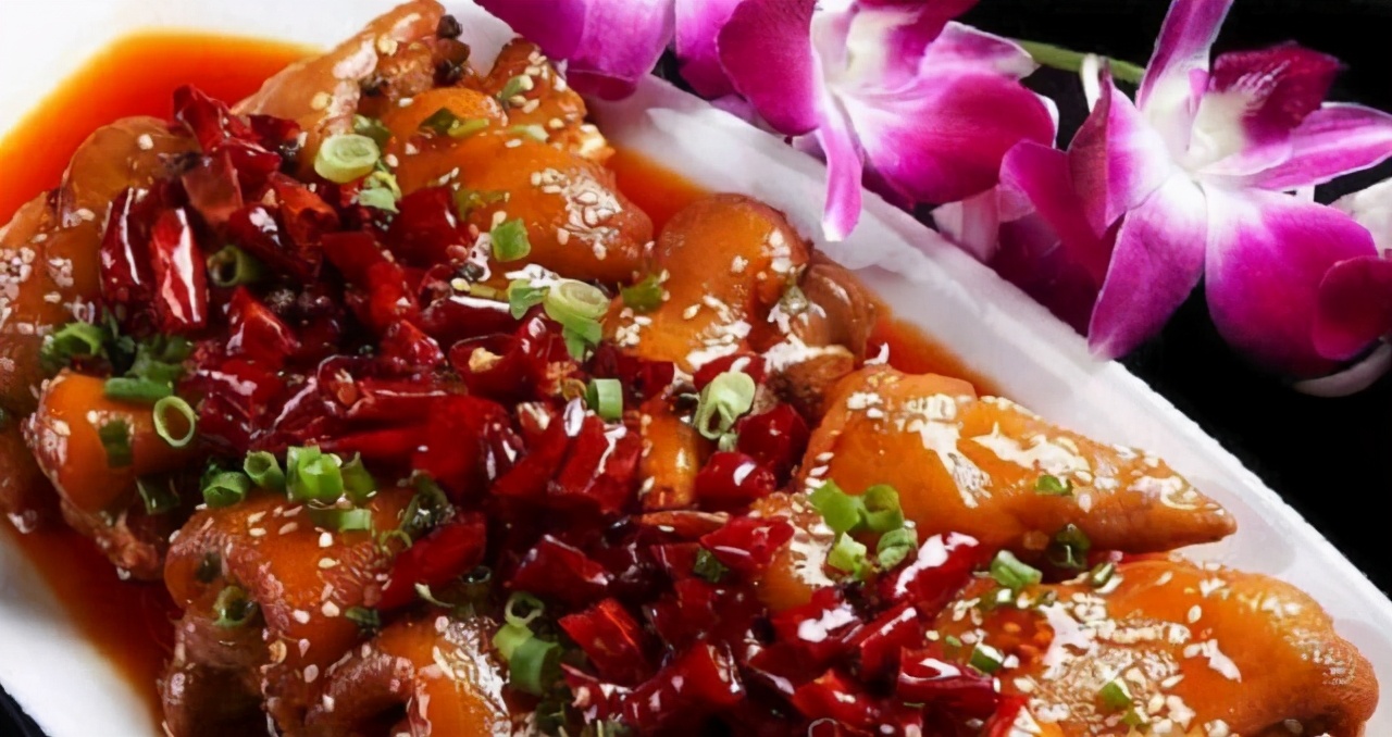 大厨教你做香辣猪蹄,食材常见步骤简单,厨房小白也能自己在家做