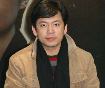 后来,两人的爱情结晶诞生了,夫妻俩为女儿起名何雨果,以表达对彼此的