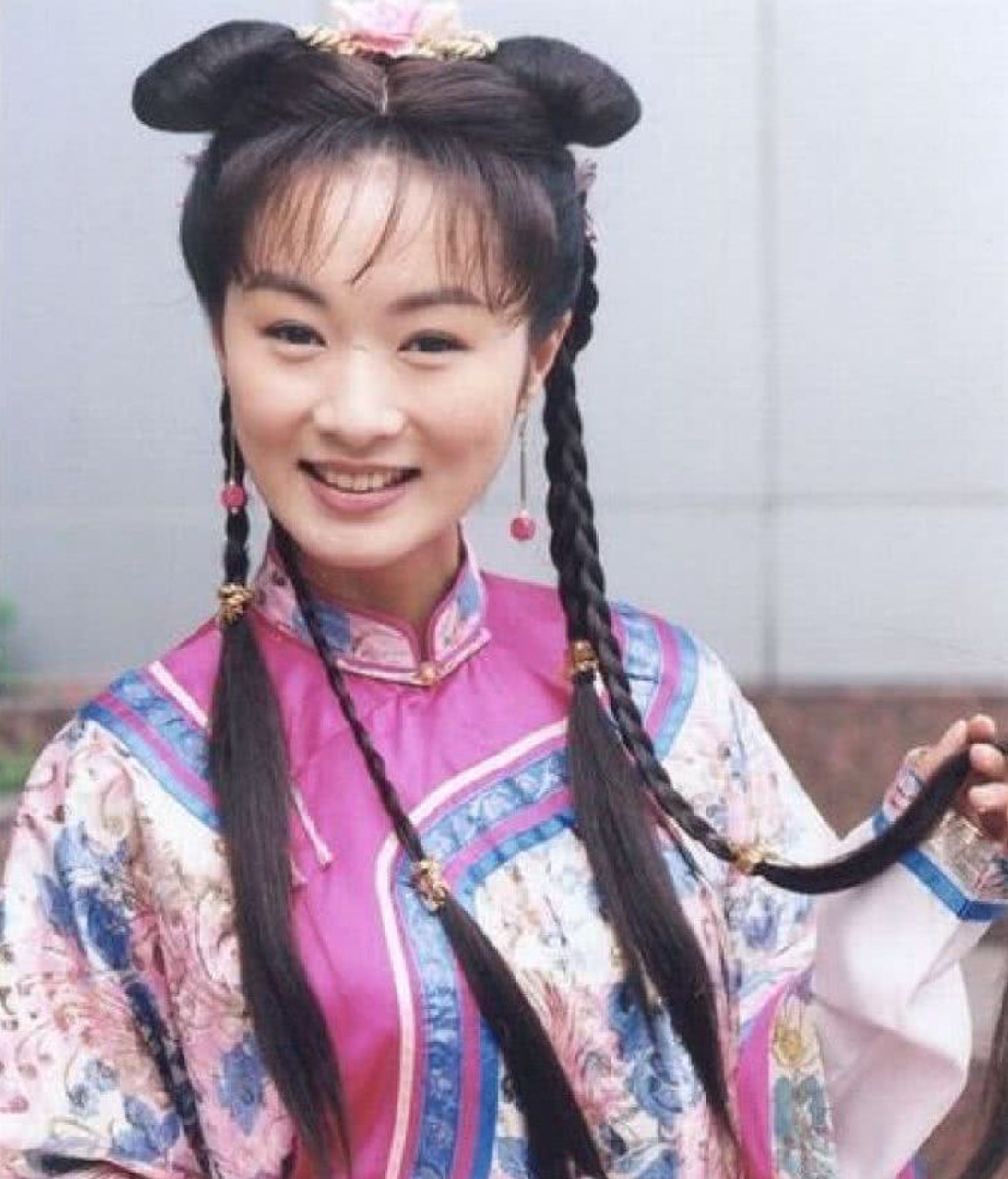 "秋香"郑家榆老了!49岁还没对象直言很丢脸,进她家规矩奇葩