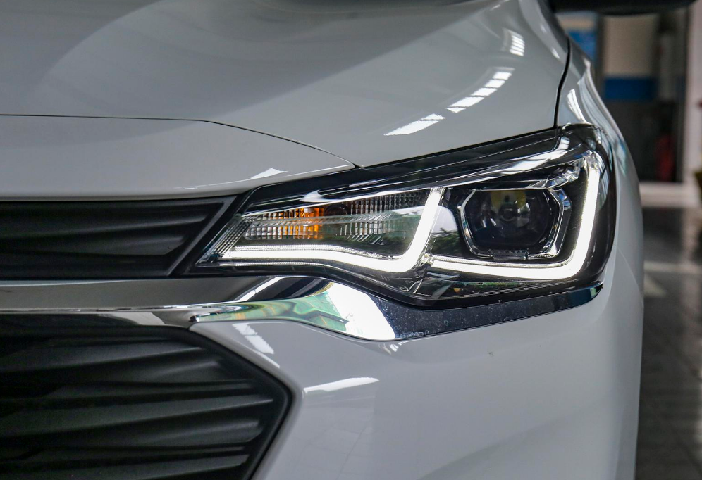 雪佛兰科鲁泽,推荐自然吸气版本的入门款车型,划算!