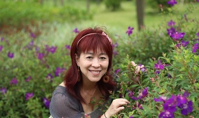 当一个女人老了后,还需要男人吗?3位50岁大姐真情流露