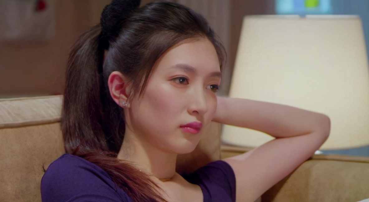 一仆二主|江疏影|旋风十一人_新浪新闻