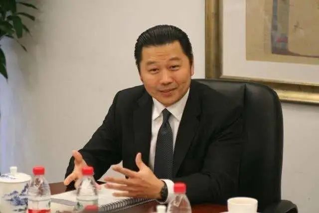 由澄海籍华裔实业家谢易初,谢少飞兄弟于1921年在泰国曼谷创办正大