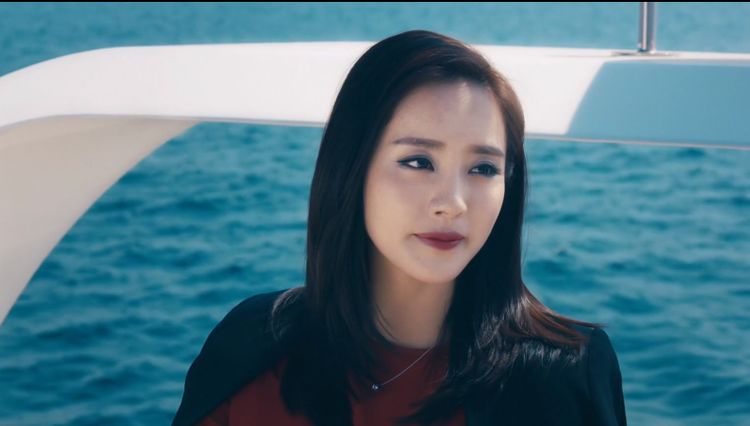 在《夏洛特烦恼》一片中,秋雅可谓是几位角色中变化最大的.