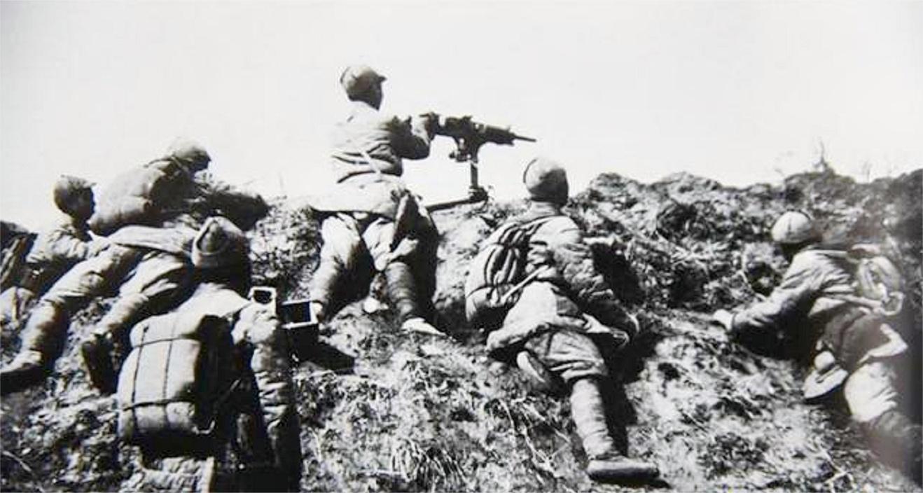 八路军巧设伏击战,摧毁日军30辆卡车,日军少佐切腹自尽