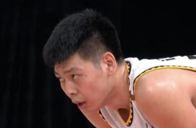 8分钟6犯!除了盖帽所有数据都是0 辽篮2米18高塔该如何走出困境休闲区蓝鸢梦想 - Www.slyday.coM