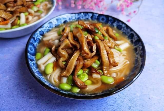 自制"肚丝杂蔬面":制作简单,味道贼香