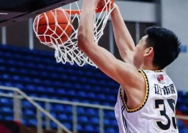 8分钟6犯!除了盖帽所有数据都是0 辽篮2米18高塔该如何走出困境休闲区蓝鸢梦想 - Www.slyday.coM