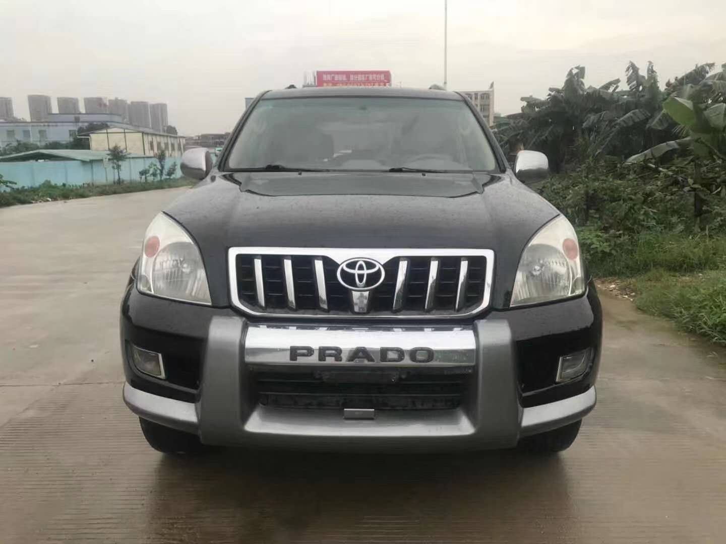 2009款霸道4000售价11万,越野性能显著,任何路况都可以完美驾驭