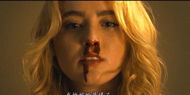 《砍人快乐》:杀人魔大叔和高中女生互换身体,全程高能