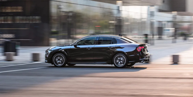 想居家实用也想速度操控？15万就够了