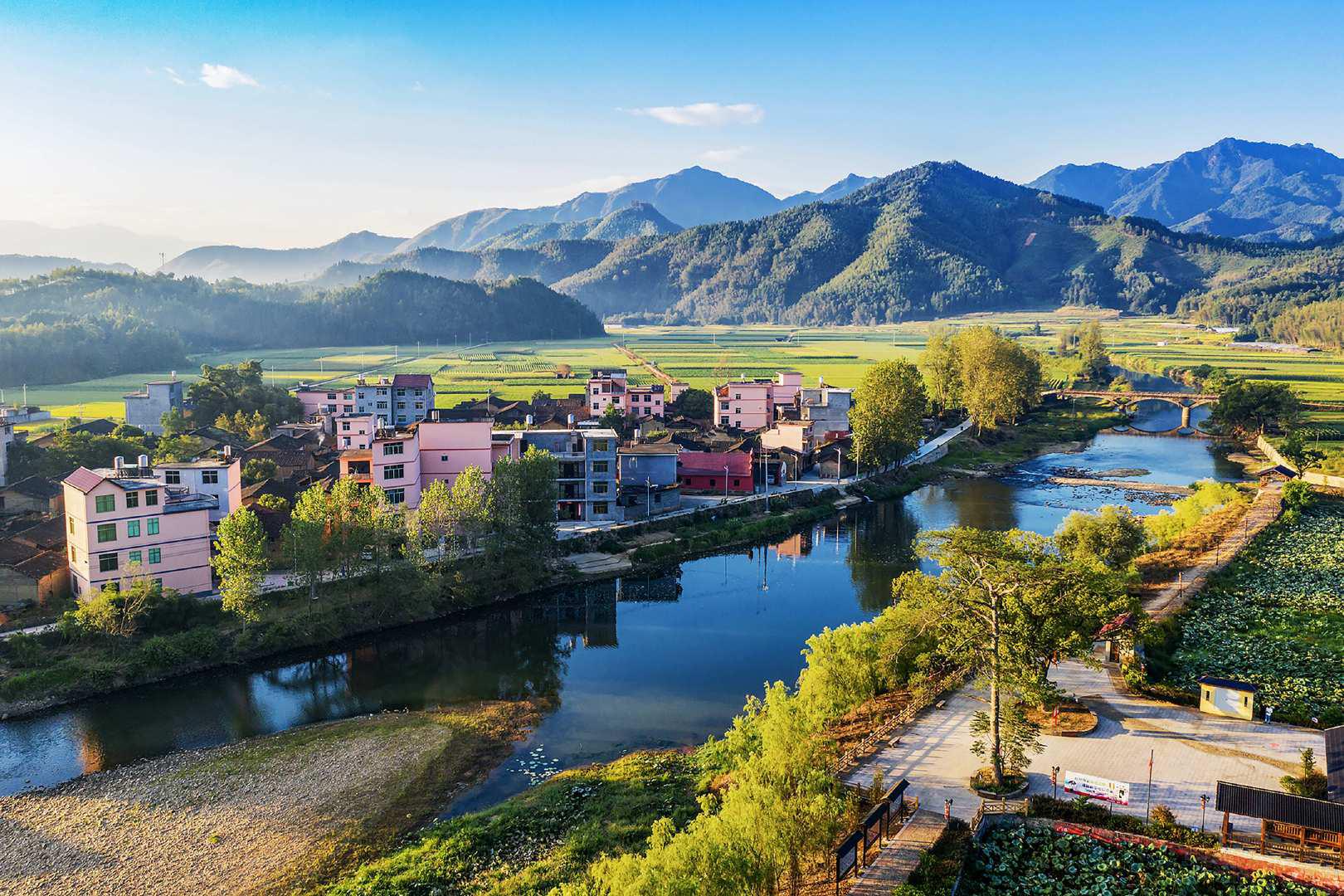 福建松溪:秀水绕城城如画 一步一景景醉人.范德平