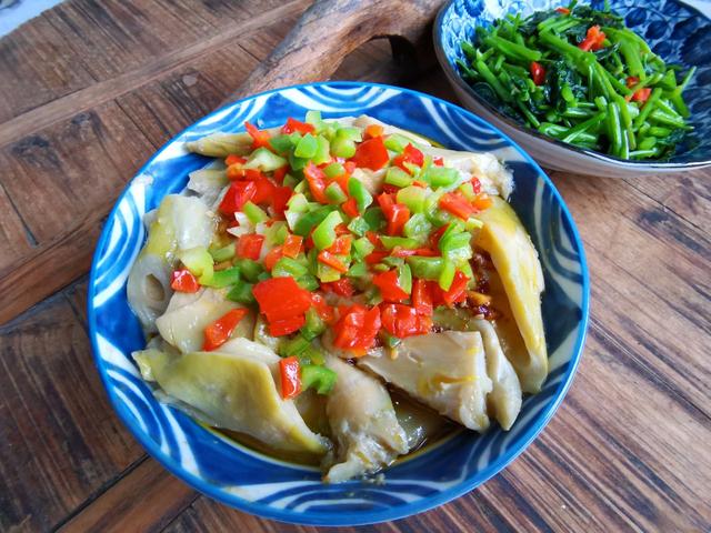 做一道"清蒸霉笋",味道清新,补充粗纤维