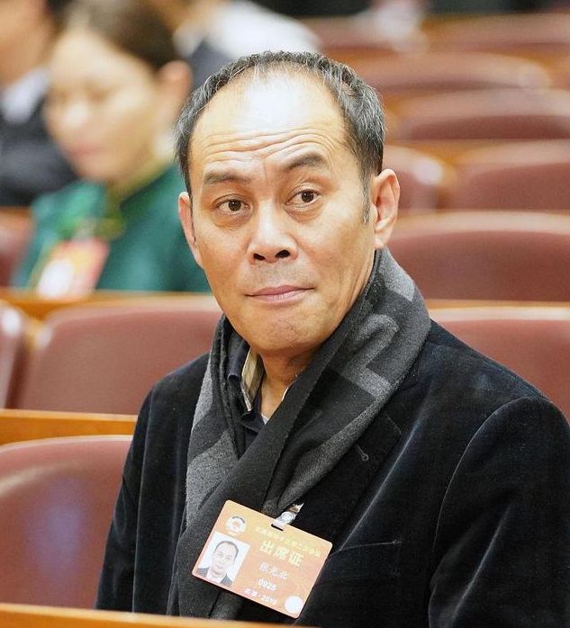 张光北:娶了巩俐同学,财产全部交给妻子,婚后30年无绯闻