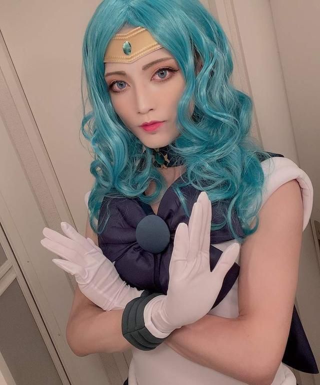 一人饰美少女战士全角色,这coser可是一米八的高大汉子喔|女装|美少女