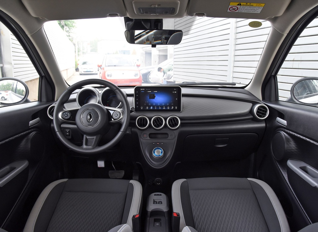 入门级电动小车推荐 最长续航351km 最便宜3.88万