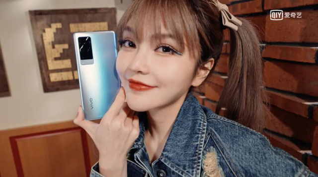 采用全新外观潮流合伙人节目曝光vivox60新机