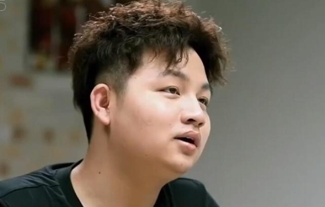 自信称和qg刺痛五五开,刺痛本人决定会会他|虎牙|口袋|主播_新浪新闻