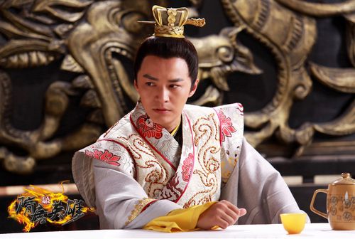 玄武门之变后突厥逼近长安,政局不稳,兵力单薄,李世民如何退敌