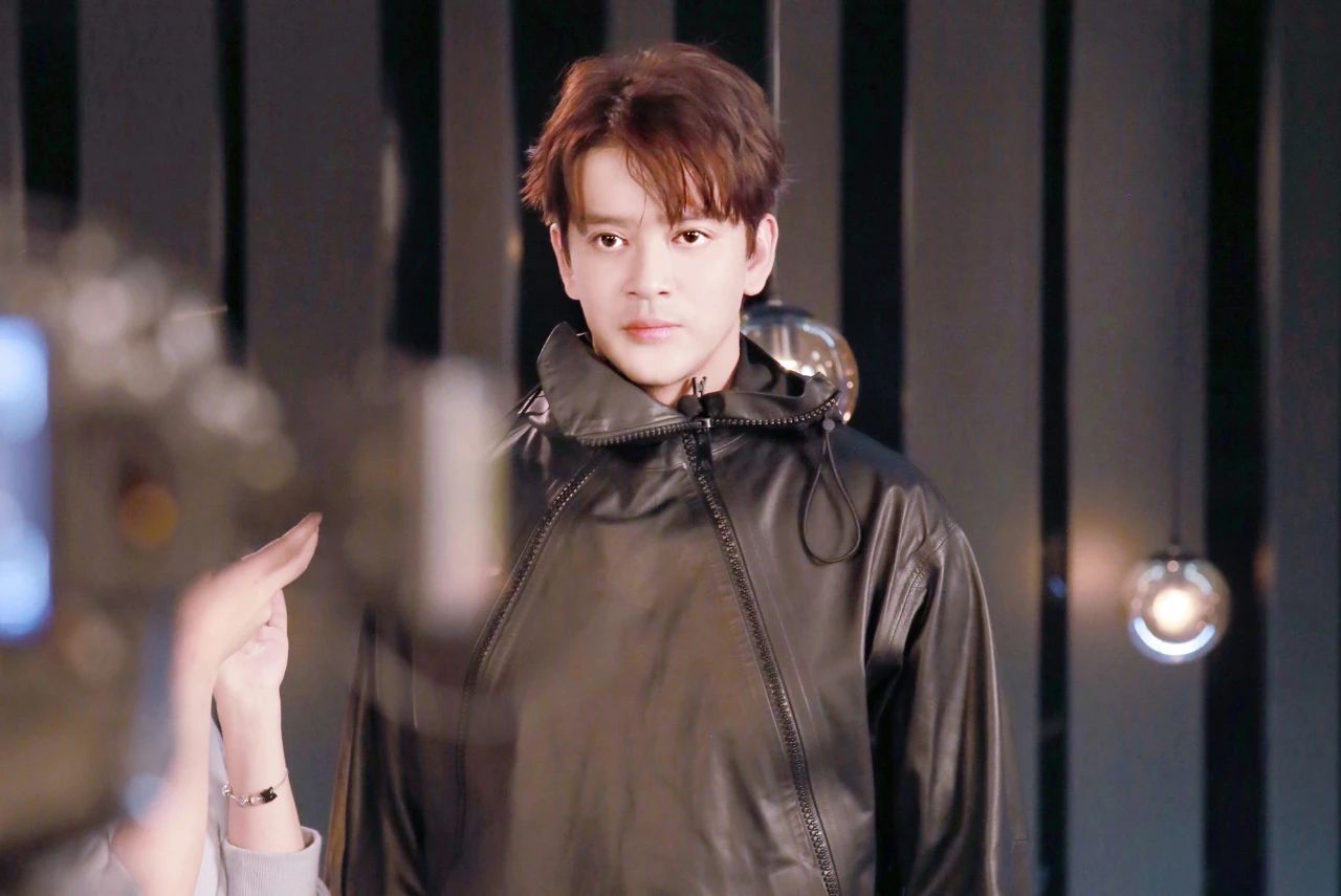 看追光吧哥哥有感巅峰期陈晓东参加男团选秀能得第几名