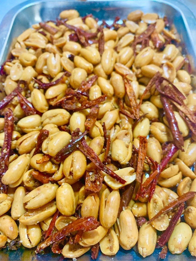 酒鬼花生米的商用配方,香辣酥脆,手把手教你制作,用料精确到克