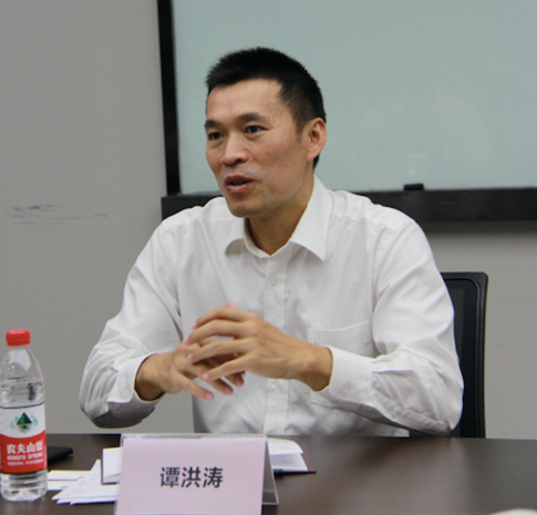 (谭洪涛：图片来自西南财经大学网站)