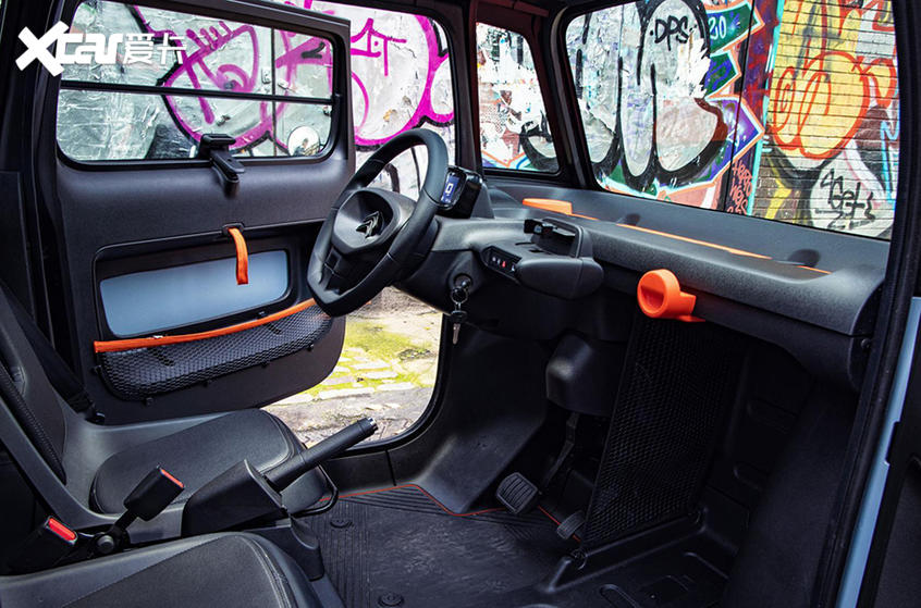 雪铁龙AMI微型电动车发布 续航可达70km