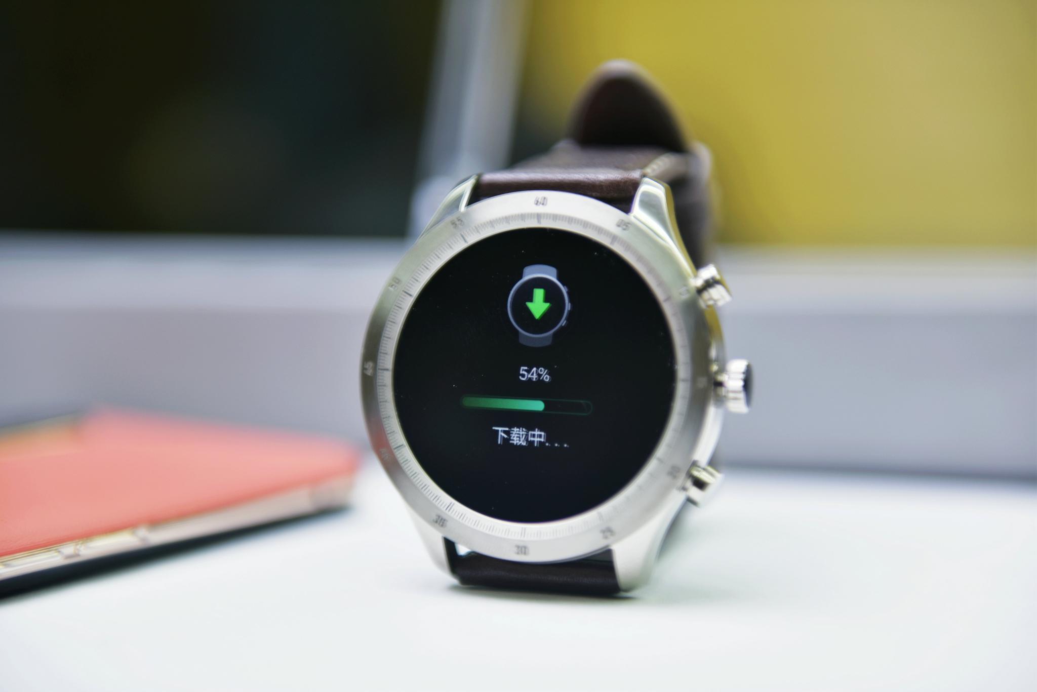 智能手表圈的高端机械手表! Zepp Z精工品质来袭!