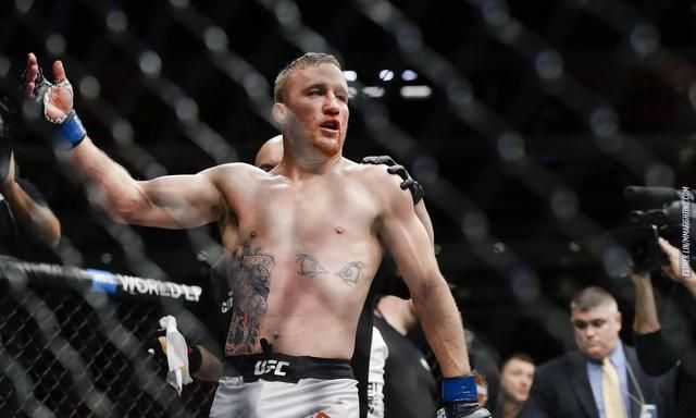 ufc鬼量级持续新动作,争冠好戏不断上演|奥利维拉|盖奇|量级_新浪新闻