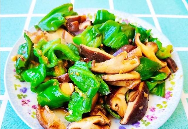 我们家常做的家常菜, 大人孩子都夸好吃, 每次都吃得精光|青椒|鸭胗