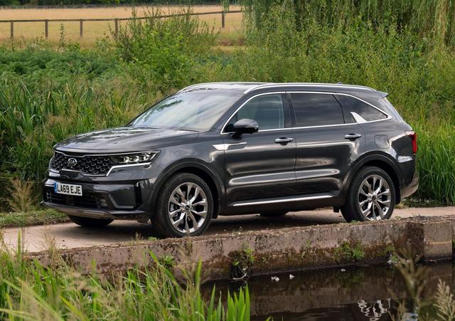 2021款起亚索兰托到店567座随意选6缸有点猛