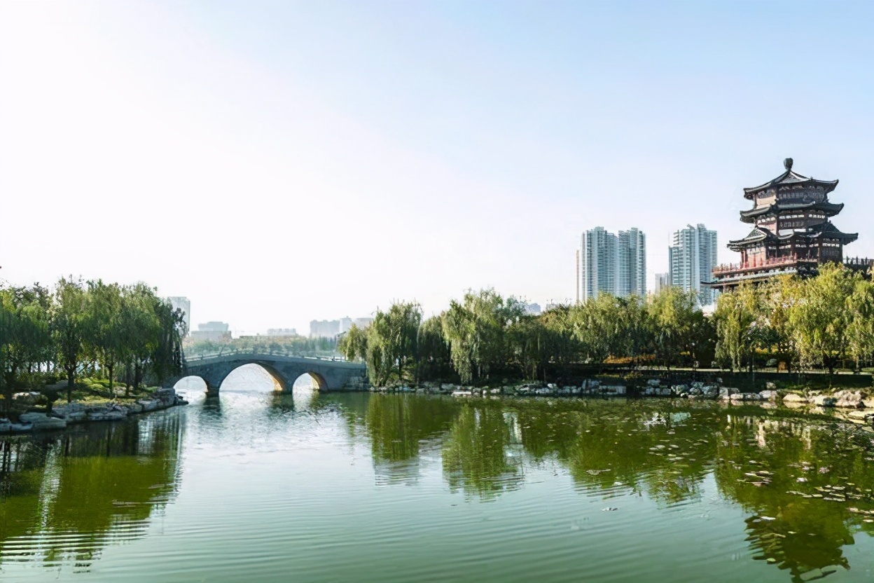 济宁一公园走红北依泰山与西湖齐名门票免费