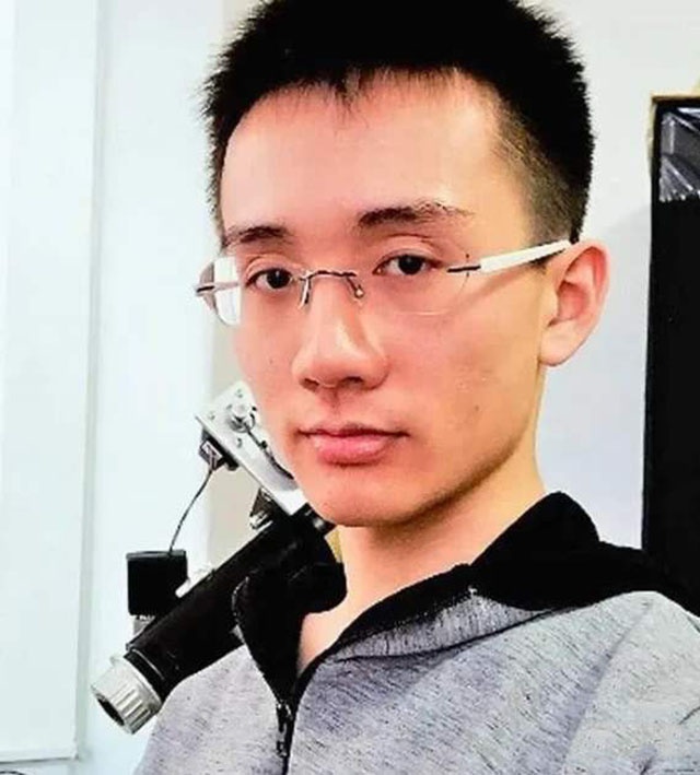 中国天才少年曹原:实现石墨烯超导效应,拒绝美国入籍邀请|曹原|石墨烯|少年_新浪新闻