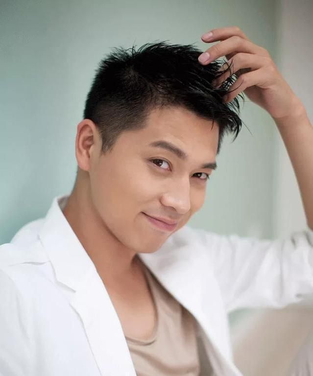 平凡的世界|王雷|金亮_新浪新闻