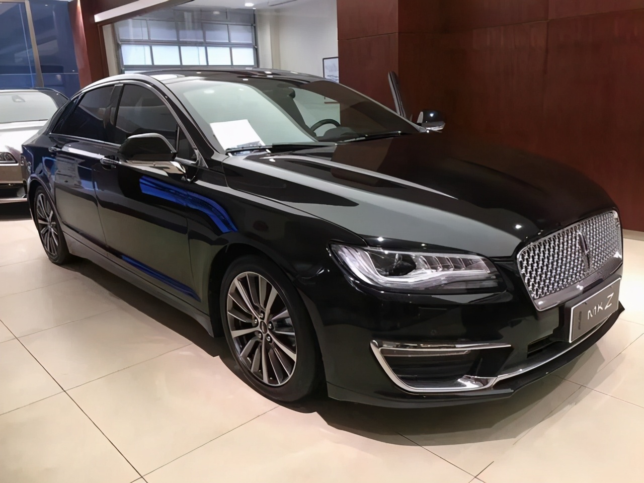 从32万跌至21万,林肯mkz的销售情况让人沮丧