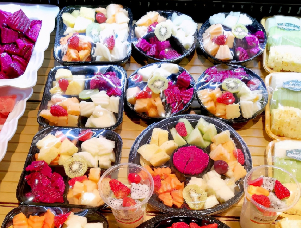 不论再怎么贪小便宜,超市这3种食物打折也别买,吃了对身体不利