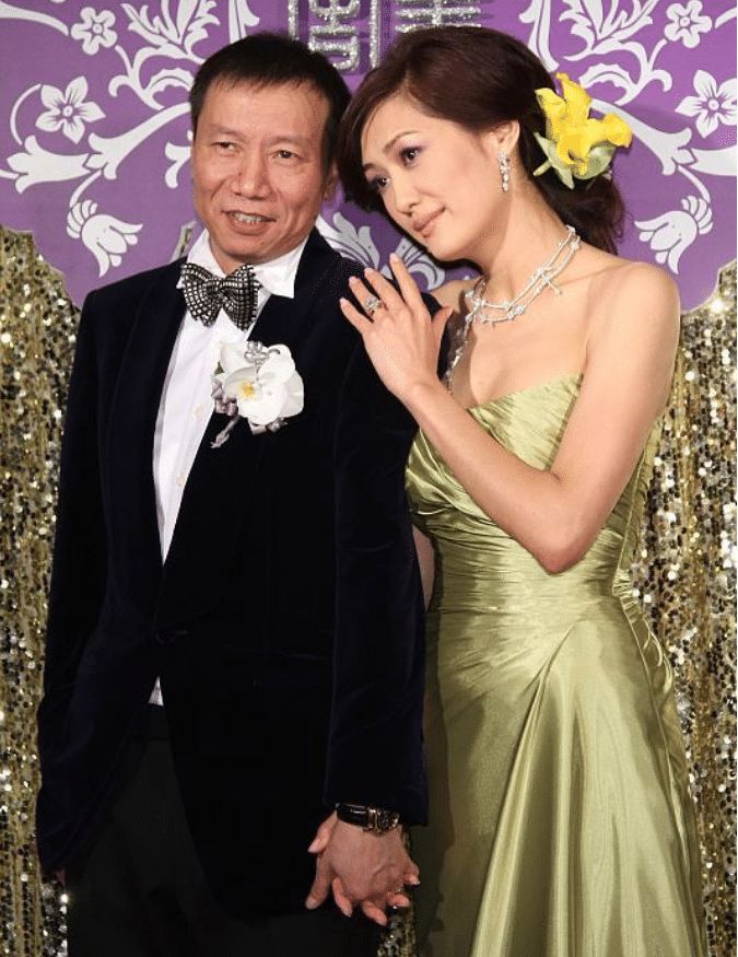 好在孟广美最后遇到了自己的真命天子,吉增和,一个大富豪,所以不用