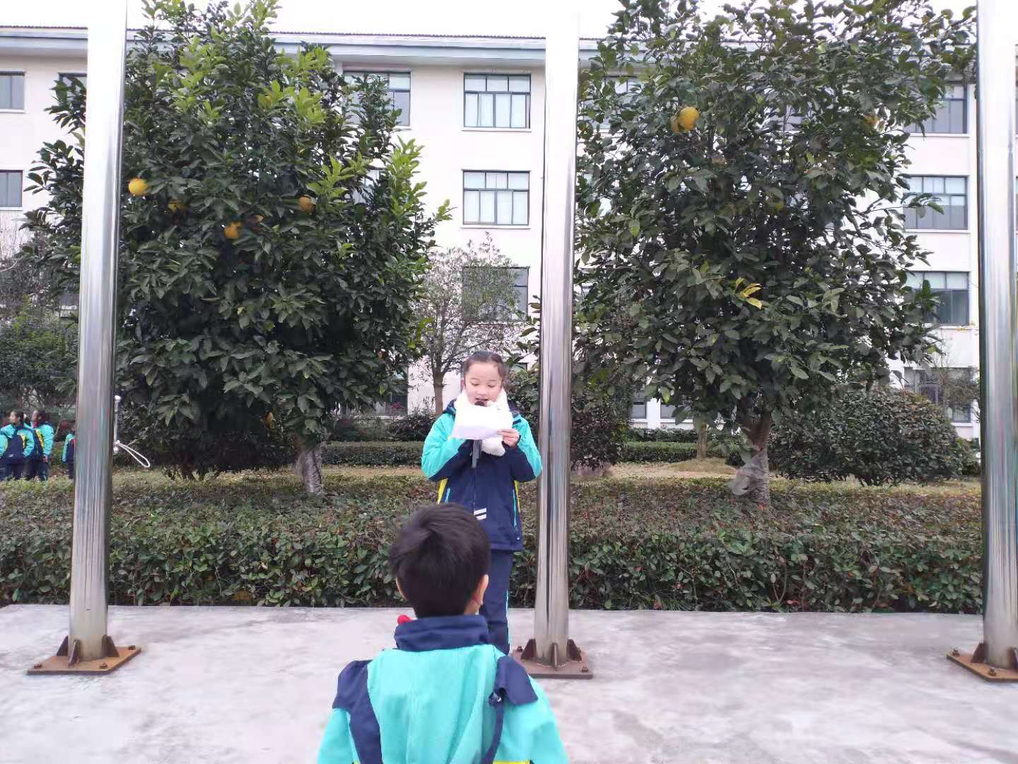 横店小学教育集团南上湖校区:垃圾分一分,校园美十分