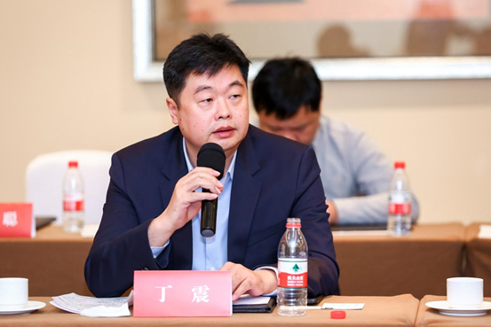 西安国际医学投资股份有限公司副总裁丁震西安高新地产枫叶整合照护