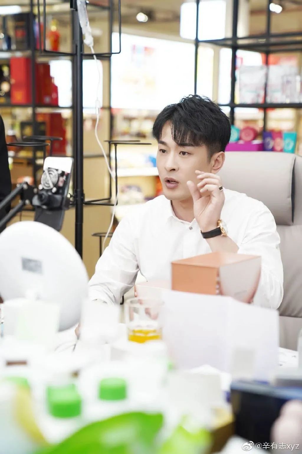 辛巴因卖假燕窝被立案调查？公司回应：调查不针对个人