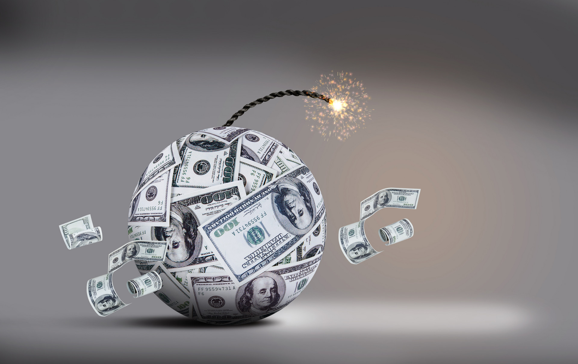 创世纪转型后遗症：激增的应收款项与高质押下的偿债风险