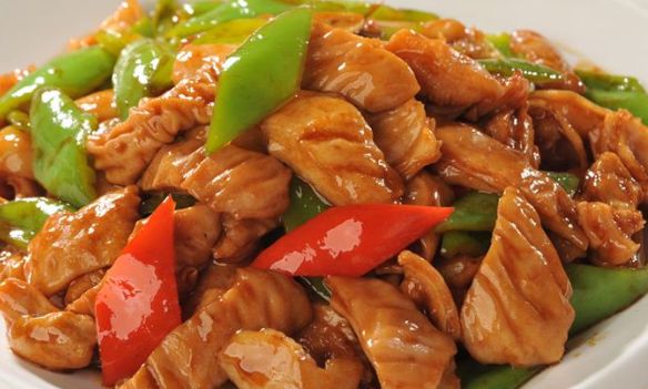 吃熘肥肠的好处肥肠鲜香厚重,质感香醇,是很多年轻人的最爱.