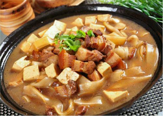精选美食:蚝油嫩豆腐,酸辣牛腱肉,黑豆南瓜粥,五花肉炖豆腐