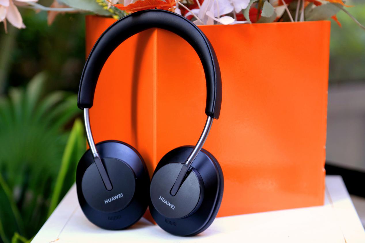 颜值不俗降噪优秀,双12选主动降噪耳机当属TA