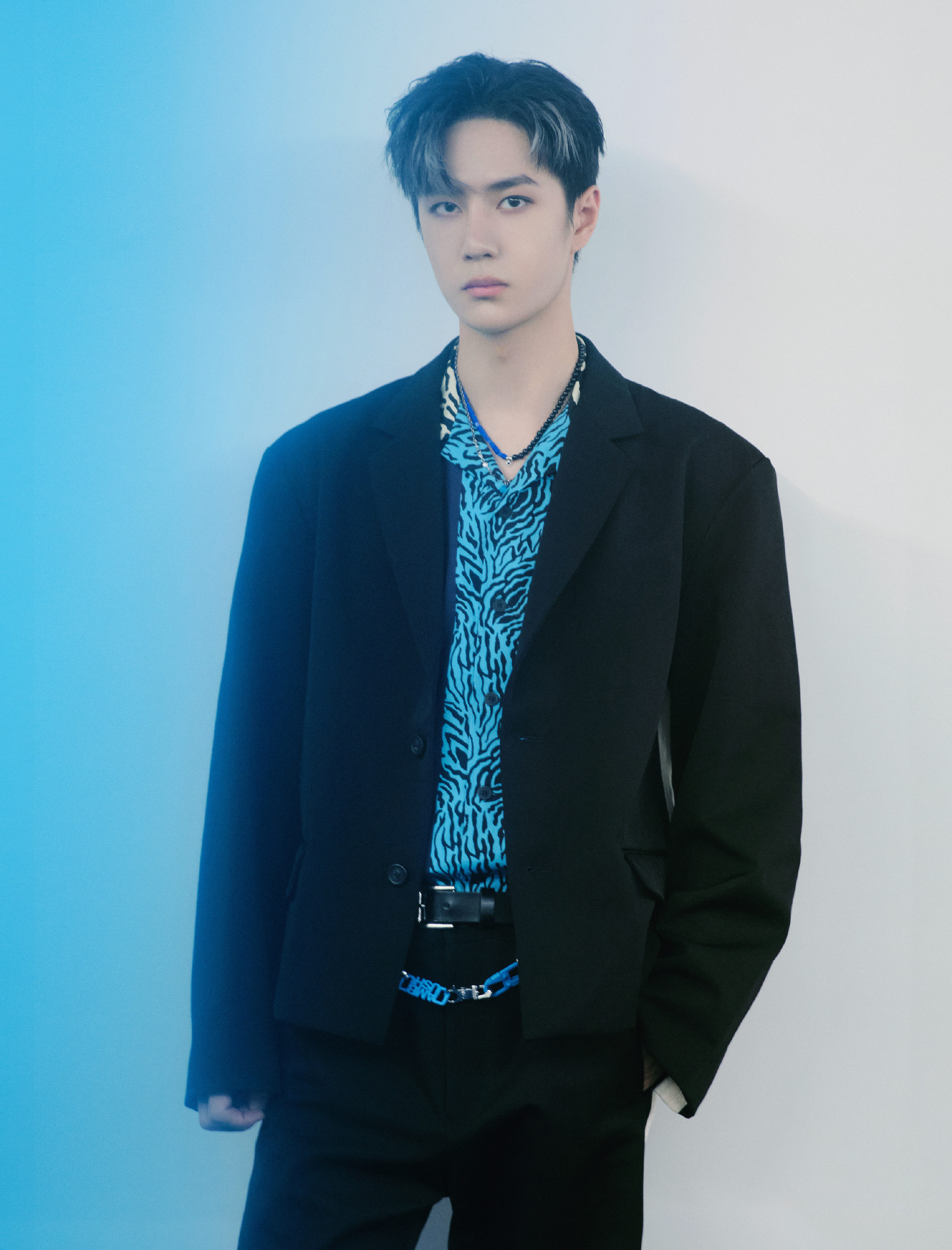 肖战脂粉因王一博放弃抵制活动,真实原因曝光,网友直言:不信邪