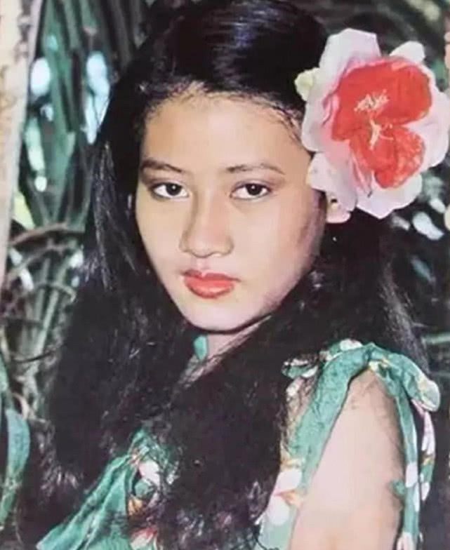 余娃希达则母以子贵.