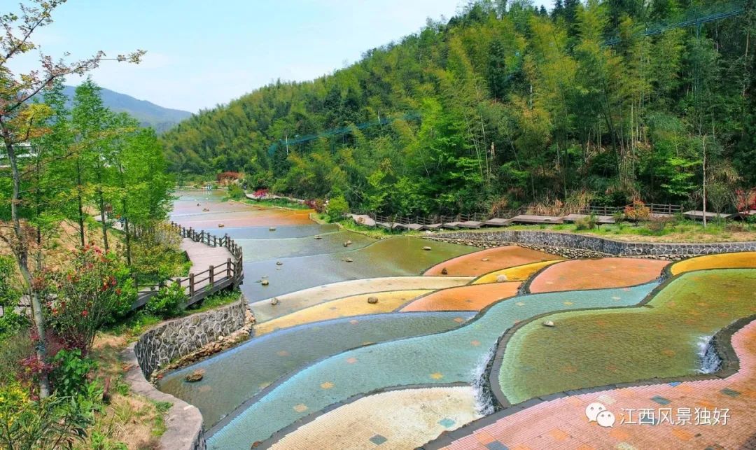 清泉石上流——竹海明珠