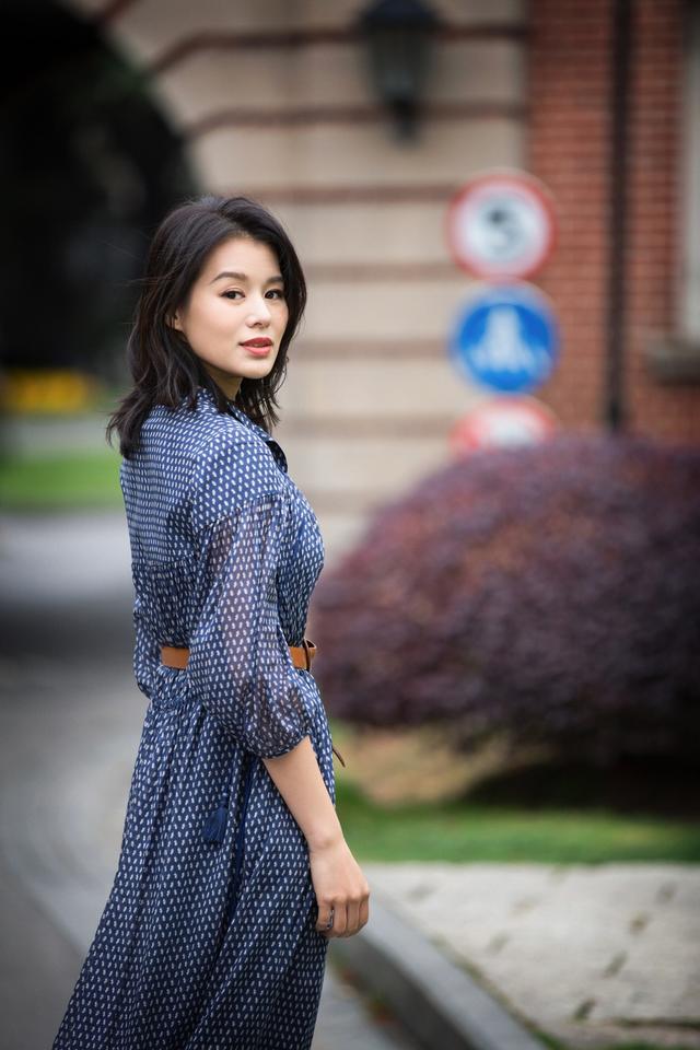 最丑港姐胡杏儿,老公被称为港姐杀手,俩儿子长相,却大不相同